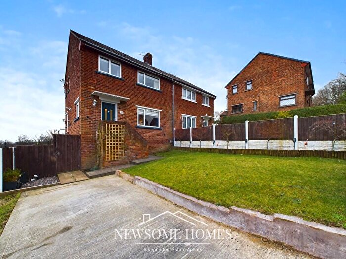 3 Bedroom Semi-Detached House For Sale In Bron Haul, Bagillt, CH6