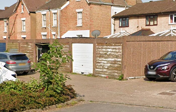 Garage / Parking To Rent In Stafford Road, Croydon, CR0