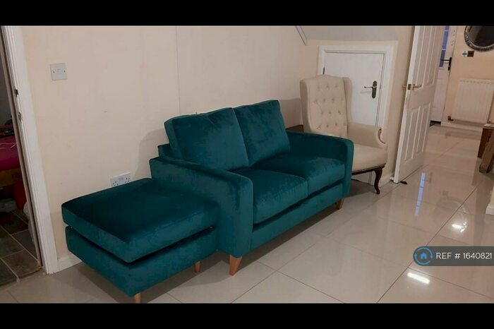 Studio To Rent In Dartford, Dartford, DA1