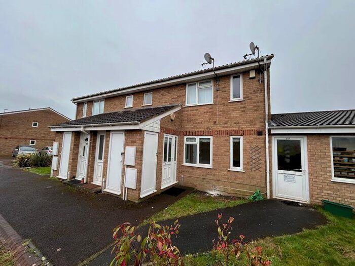 Studio To Rent In Ellan Hay Road, Bristol, BS32