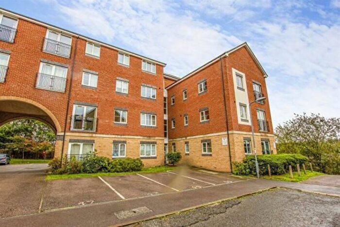 2 Bedroom Flat To Rent In Poppy Fields, Kettering, NN16