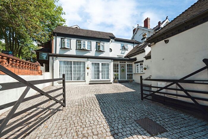 2 Bedroom Cottage For Sale In Oakham Road, Cawney Bank Lodge, Dudley, DY2