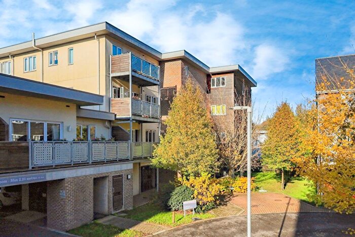 2 Bedroom Flat For Sale In The Nurseries, Lewes, BN7