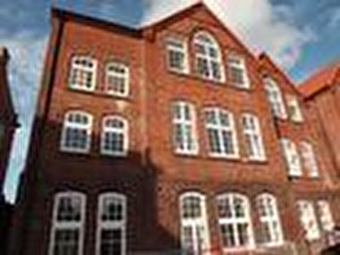 1 Bedroom Flat For Sale In Crocketts Lane, Smethwick, B66