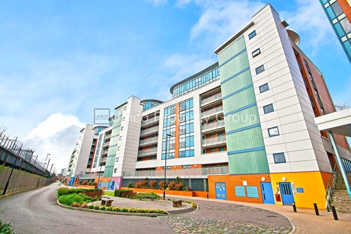 2 Bedroom Apartment To Rent In Leamore Court, Meath Crescent, London, E2