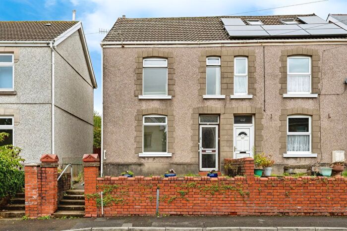 3 Bedroom Semi-detached House For Sale In Clydach Road, Ynysforgan, Swansea, SA6