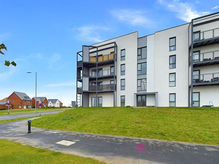 1 Bedroom Apartment For Sale In Myrtle Close, Gilden Park, Harlow, CM17