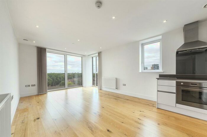 1 Bedroom Apartment To Rent In Thanet Tower, Caxton Street North, London, E16