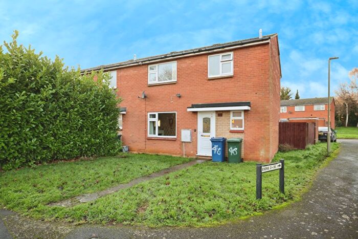 3 Bedroom End Terrace House For Sale In Ferriston, Banbury, Oxfordshire, OX16