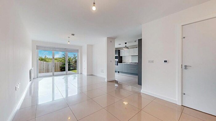 4 Bedroom Detached House For Sale In Locheil Gate, Hamilton, Lanarkshire, ML3