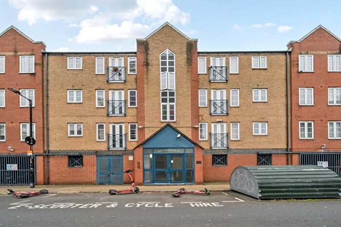 1 Bedroom Flat For Sale In Oswin Street, Metropolis, SE11