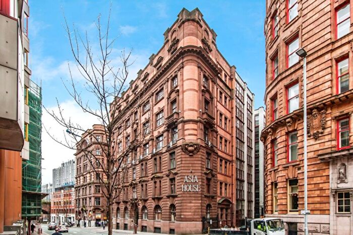 2 Bedroom Apartment For Sale In Princess Street, Manchester, M1