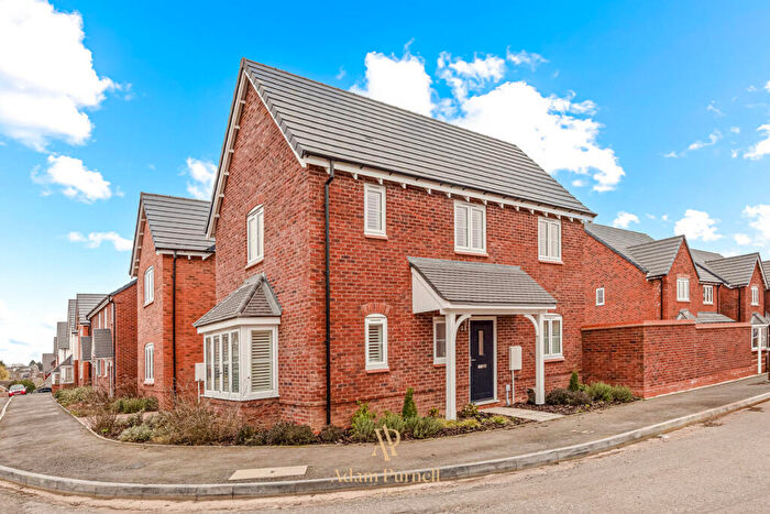 3 Bedroom Detached House To Rent In Roseway, Stoke Golding, CV13