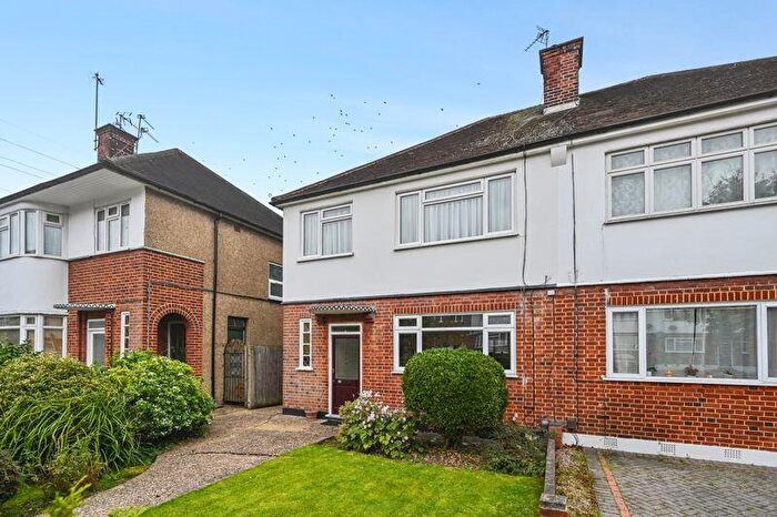1 Bedroom Flat For Sale In Imperial Close, North Harrow, HA2