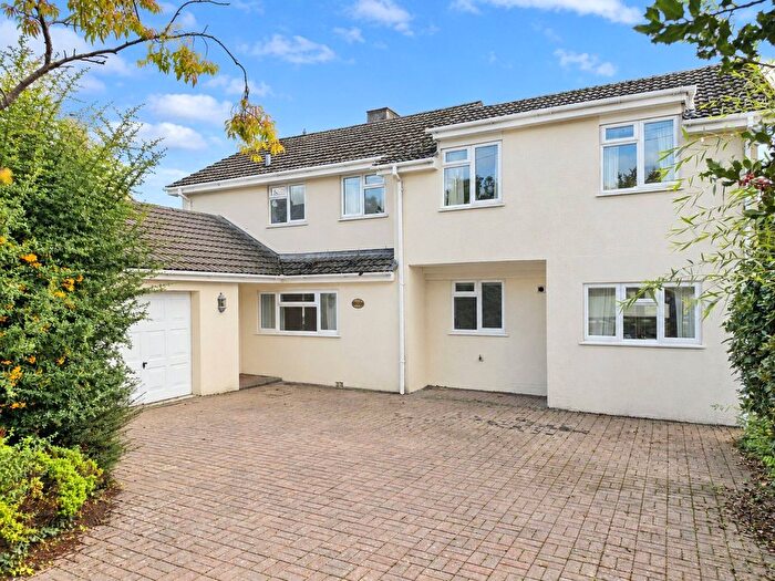 5 Bedroom Detached House For Sale In Hatchmoor Road, Torrington, Devon, EX38