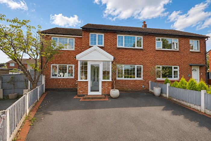 3 Bedroom Semi-Detached House For Sale In The Meadows, Heskin, Chorley, Lancashire, PR7