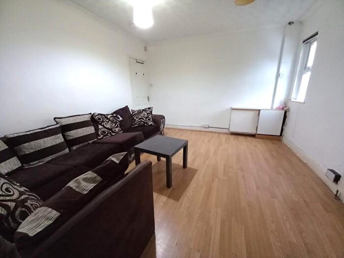2 Bedroom Terraced House To Rent In Gorton Road, Reddish, Stockport, SK5