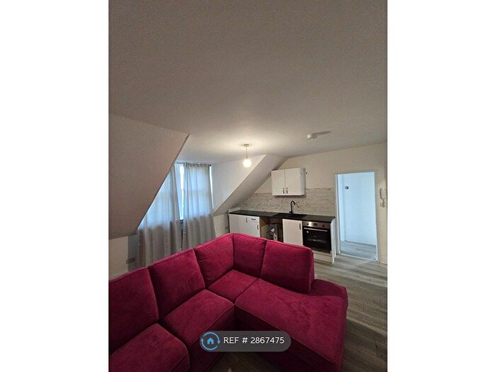 1 Bedroom Flat To Rent In Endcliffe Rise Road, Sheffield, S11