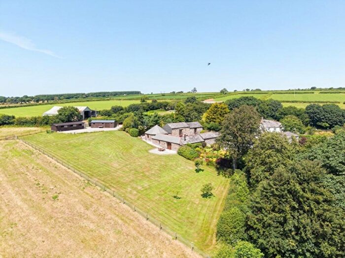 5 Bedroom Detached House For Sale In Pipers Pool, Launceston, PL15