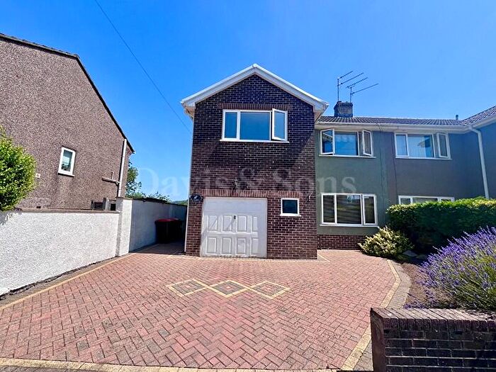 4 Bedroom Semi-Detached House For Sale In Tanhouse Drive, Caerleon, Newport., NP18