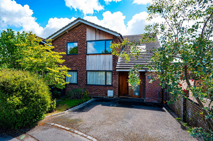 4 Bedroom Detached House To Rent In Quarry Hill, Godalming, , Godalming, GU7