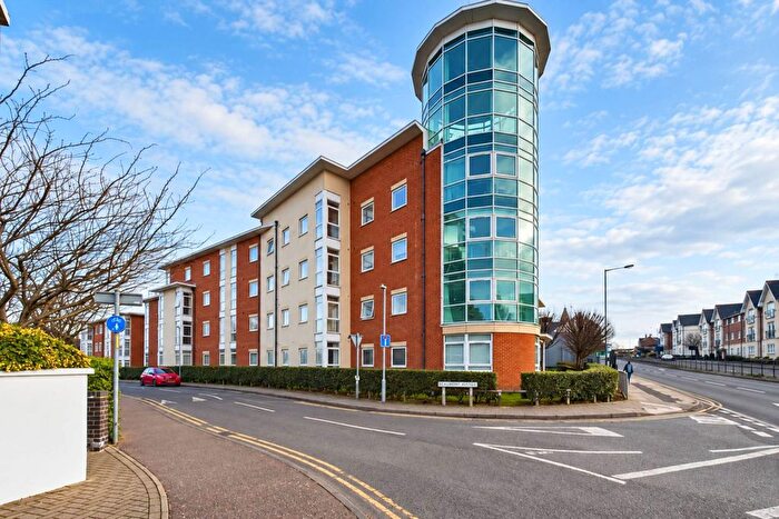 1 Bedroom Flat For Sale In Kerr Place, Aylesbury, HP21