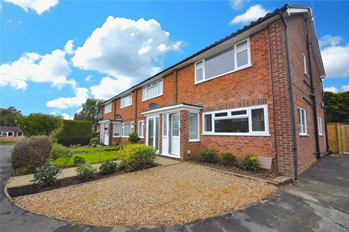 2 Bedroom End Of Terrace House To Rent In Manor Lea Close, Milford, Godalming, Surrey, GU8