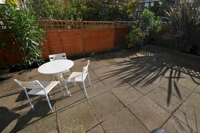 1 Bedroom Flat To Rent In Thoresby Street, London, N1