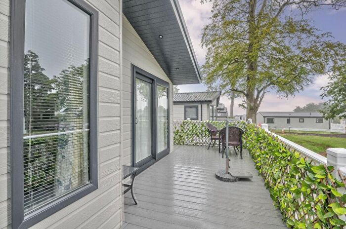 2 Bedroom Park Home For Sale In Seaview Avenue, Seaton Estate, Arbroath, Angus, DD11