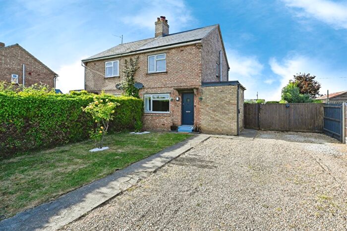 3 Bedroom Semi-Detached House For Sale In Cottons Head, Outwell, Wisbech, PE14