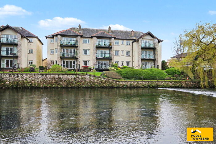 2 Bedroom Flat For Sale In Riverdale Court, Kendal, LA9