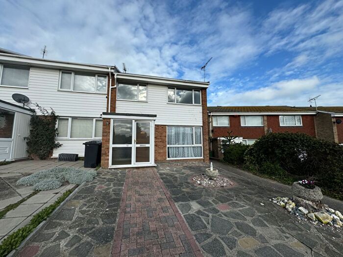 3 Bedroom End Of Terrace House To Rent In Buckhurst Drive, Cliftonville, Margate, CT9