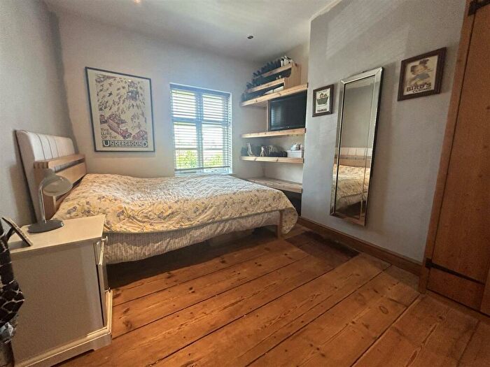 3 Bedroom Terraced House For Sale In Church Road, Belbroughton, DY9