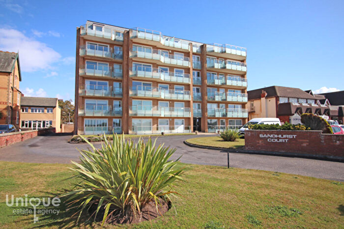 2 Bedroom Apartment For Sale In Sandhurst Court, - South Promenade, Lytham St. Annes, FY8