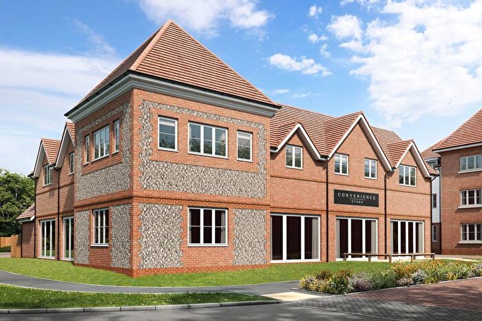 2 Bedroom Flat For Sale In Fontwell Meadows, Fontwell, BN18