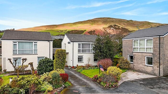 3 Bedroom Detached House For Sale In Queens Drive, Sedbergh, LA10