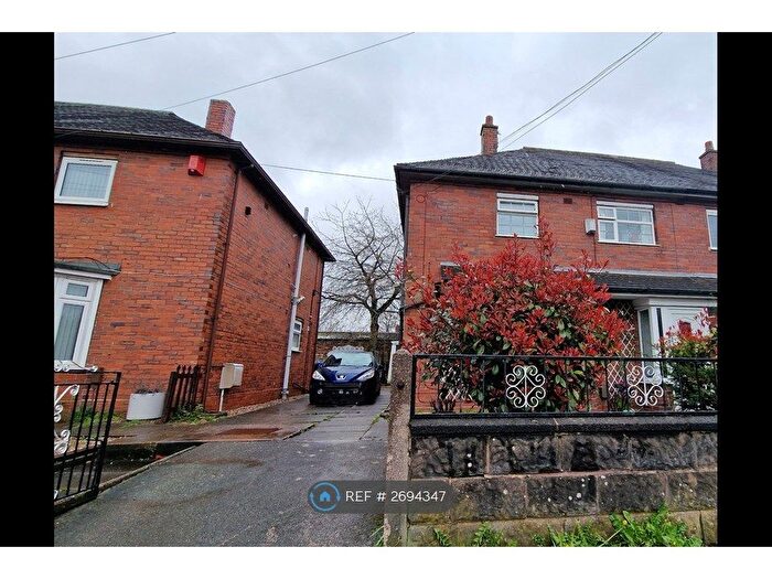 3 Bedroom Semi-Detached House To Rent In Newcastle Road, Stoke-On-Trent, ST4