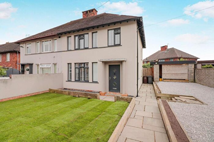 3 Bedroom Semi-Detached House For Sale In Colley Road, Sheffield, S5
