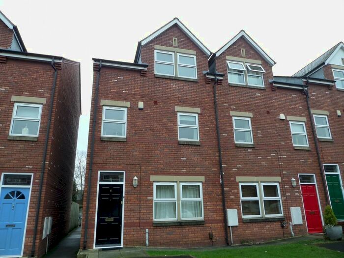 3 Bedroom Property To Rent In Stockton Heath, Warrington, WA4