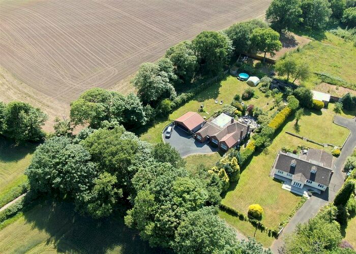 4 Bedroom Bungalow For Sale In Greenleeves, County Lane, Iverley, DY8