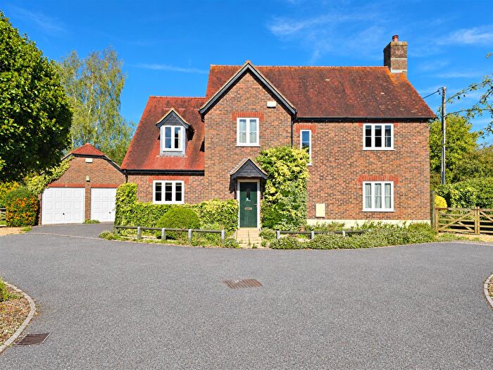 4 Bedroom Detached House For Sale In Red Lion Close, Newton, Sturminster Newton, DT10