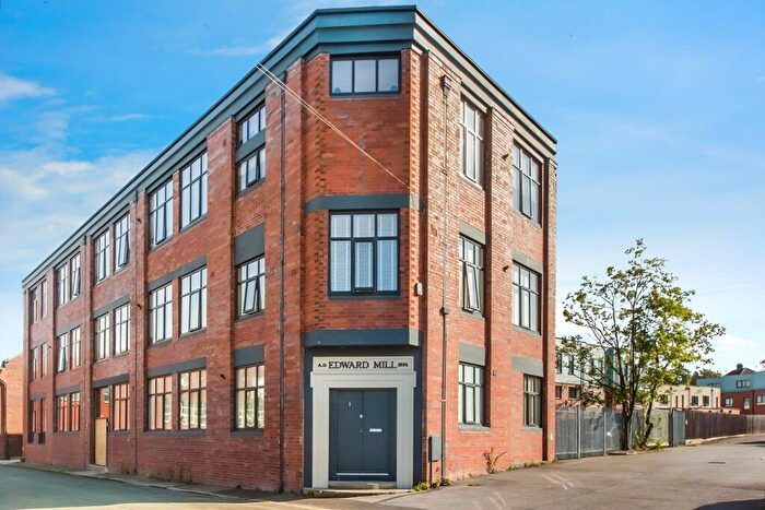 2 Bedroom Apartment To Rent In Hatter Street, Congleton, Cheshire, CW12
