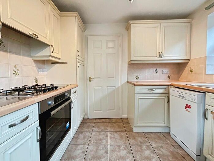 3 Bedroom Semi Detached House To Rent In The Gleanings, Navenby, Lincoln, LN5