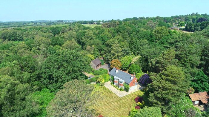 4 Bedroom Detached House For Sale In Duddleswell, Uckfield, TN22