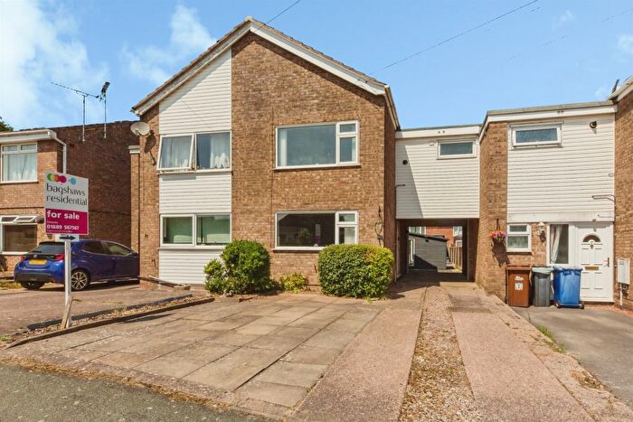 3 Bedroom Terraced House For Sale In Lambert Road, Uttoxeter, ST14