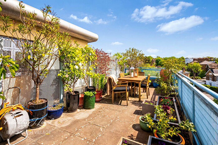1 Bedroom Flat For Sale In Clipper Way, London, SE13