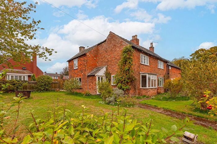 4 Bedroom Detached House For Sale In Saxelby Road, Asfordby, Melton Mowbray, LE14