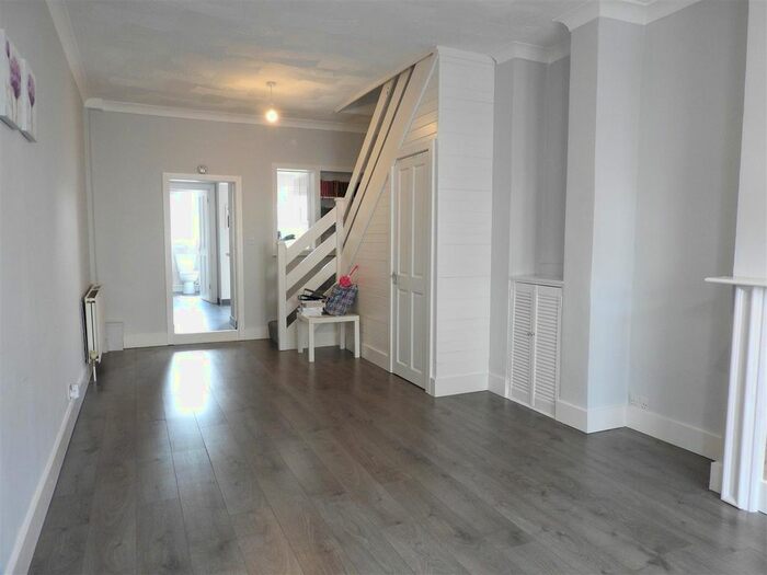 2 Bedroom Terraced House To Rent In Nelson Road, Gravesend, Kent DA11