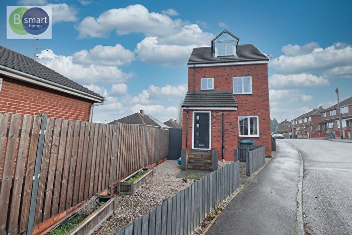 3 Bedroom Detached House For Sale In Buckingham Road, Conisbrough, Doncaster, DN12