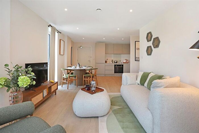1 Bedroom Flat For Sale In Eliza Yard, Ancoats, M4